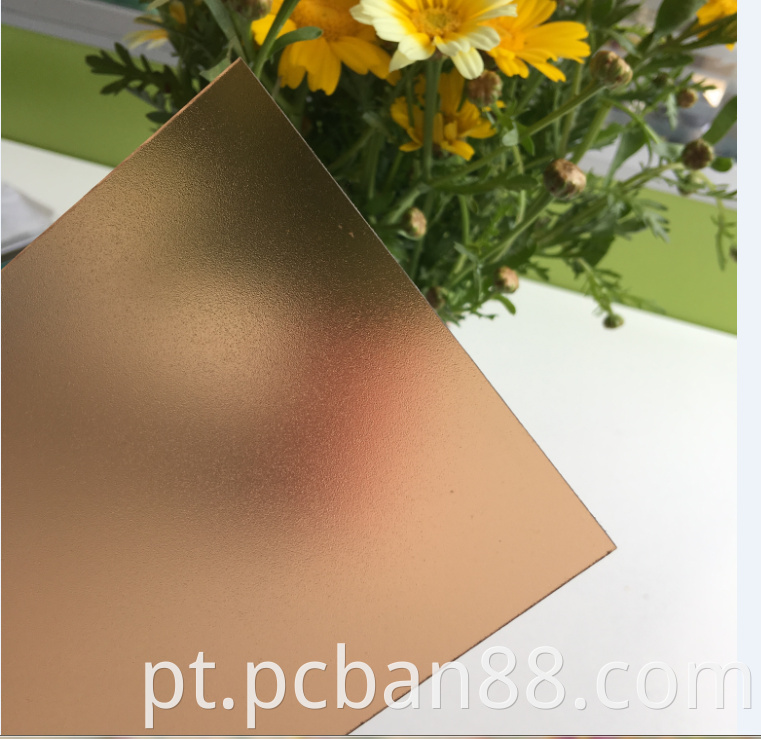 Transparent PC particle board